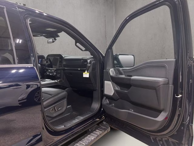 2026 Carbonized Gray Metallic Ford F-150 Lariat Black Appearance 4X4 Truck