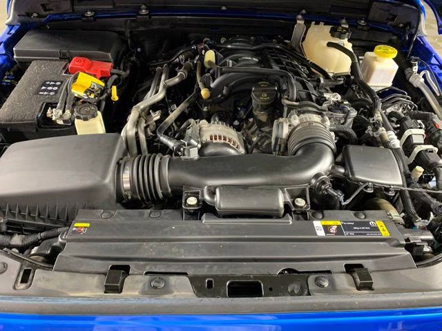 2023 Hydro Blue Pearlcoat Jeep Gladiator Overland 4X4 Truck