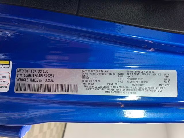 2023 Hydro Blue Pearlcoat Jeep Gladiator Overland 4X4 Truck