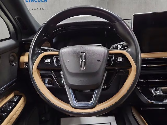 2023 Pristine White Metallic Tri-Coat Lincoln Corsair Plug-In Hybrid Grand Touring AWD SUV