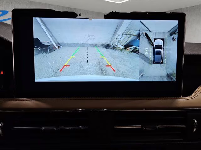 2023 Pristine White Metallic Tri-Coat Lincoln Corsair Plug-In Hybrid Grand Touring AWD SUV