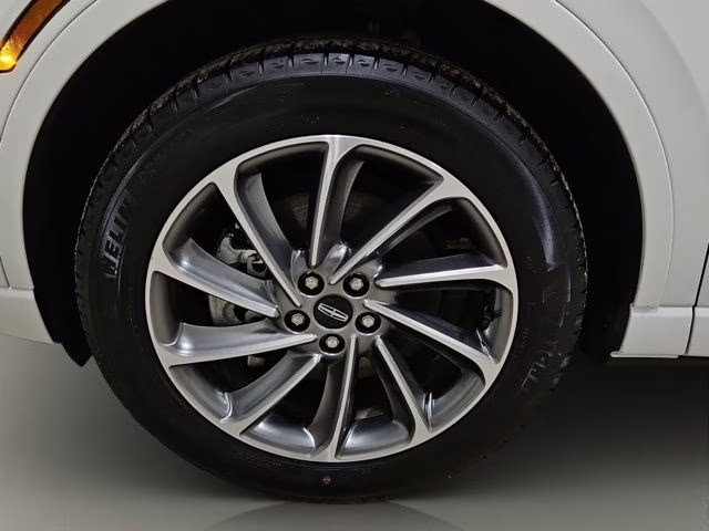 2023 Pristine White Metallic Tri-Coat Lincoln Corsair Plug-In Hybrid Grand Touring AWD SUV