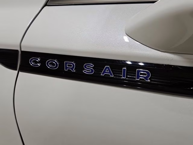 2023 Pristine White Metallic Tri-Coat Lincoln Corsair Plug-In Hybrid Grand Touring AWD SUV