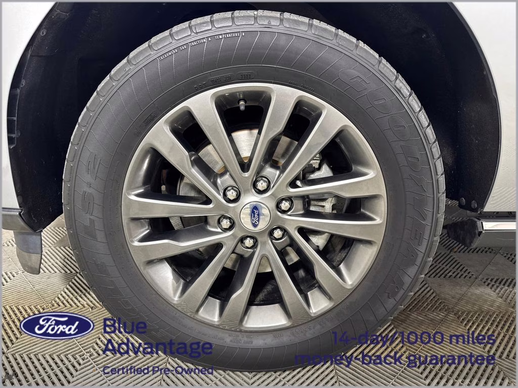2021 Iconic Silver Metallic Ford Expedition Max Limited 4X4 SUV