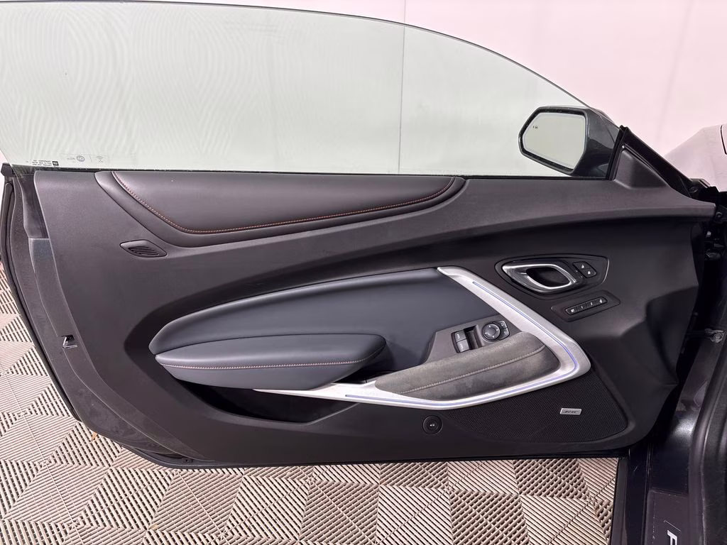 2017 Nightfall Gray Metallic Chevrolet Camaro SS RWD Coupe