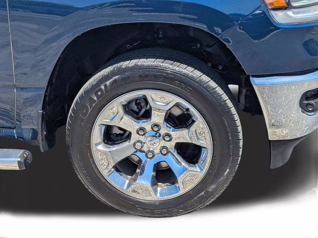 2022 Patriot Blue Pearlcoat Ram 1500 Big Horn/Lone Star 4X4 Truck