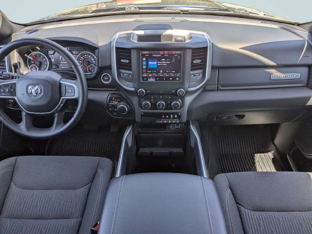 2022 Patriot Blue Pearlcoat Ram 1500 Big Horn/Lone Star 4X4 Truck