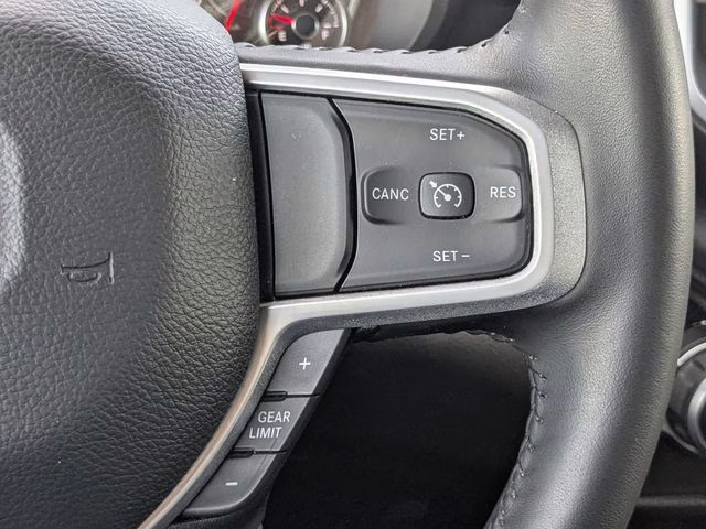2022 Patriot Blue Pearlcoat Ram 1500 Big Horn/Lone Star 4X4 Truck