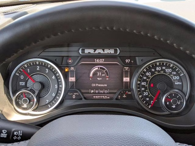 2022 Patriot Blue Pearlcoat Ram 1500 Big Horn/Lone Star 4X4 Truck