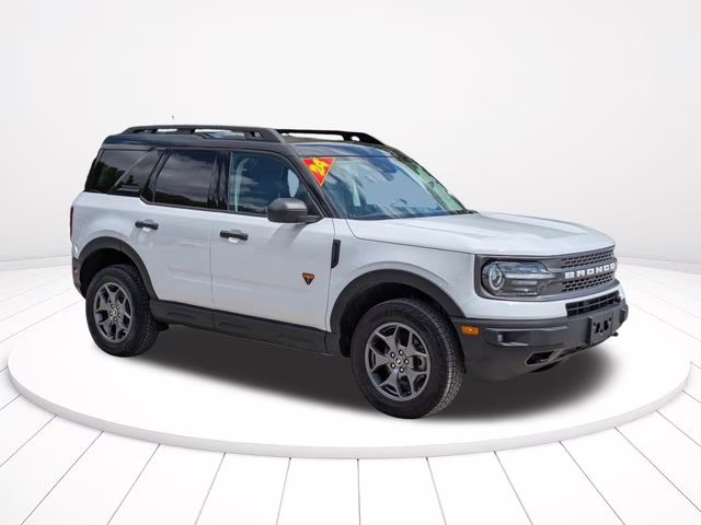 2024 Oxford White Ford Bronco Sport Badlands 4X4 SUV