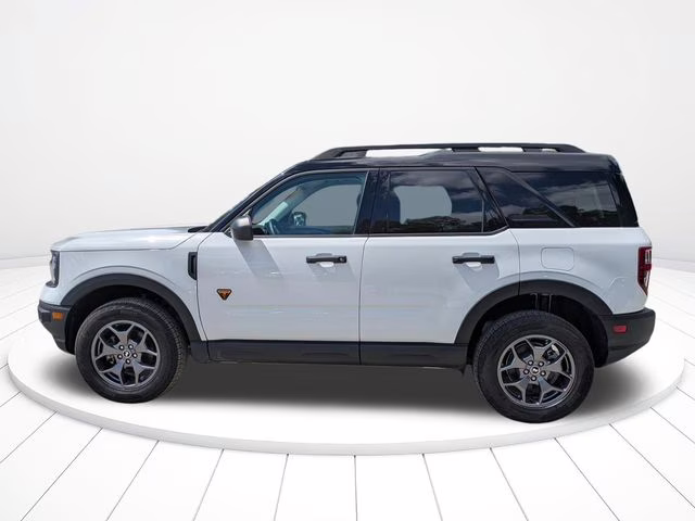2024 Oxford White Ford Bronco Sport Badlands 4X4 SUV