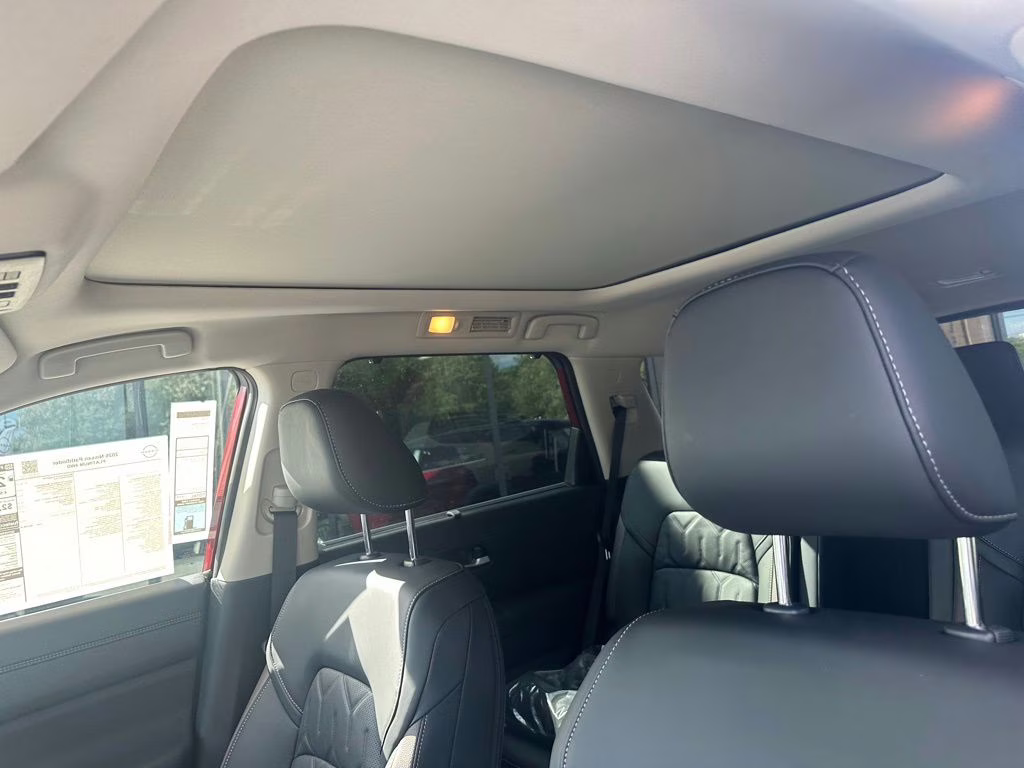 2026 Scarlet Ember/Super Black Nissan Pathfinder Platinum 4X4 SUV