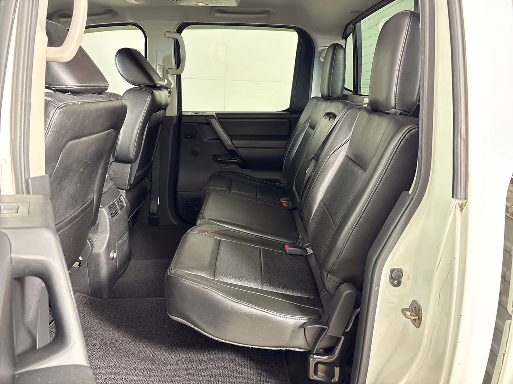 2012 Blizzard Pearl Nissan Titan SL 4X4 Truck