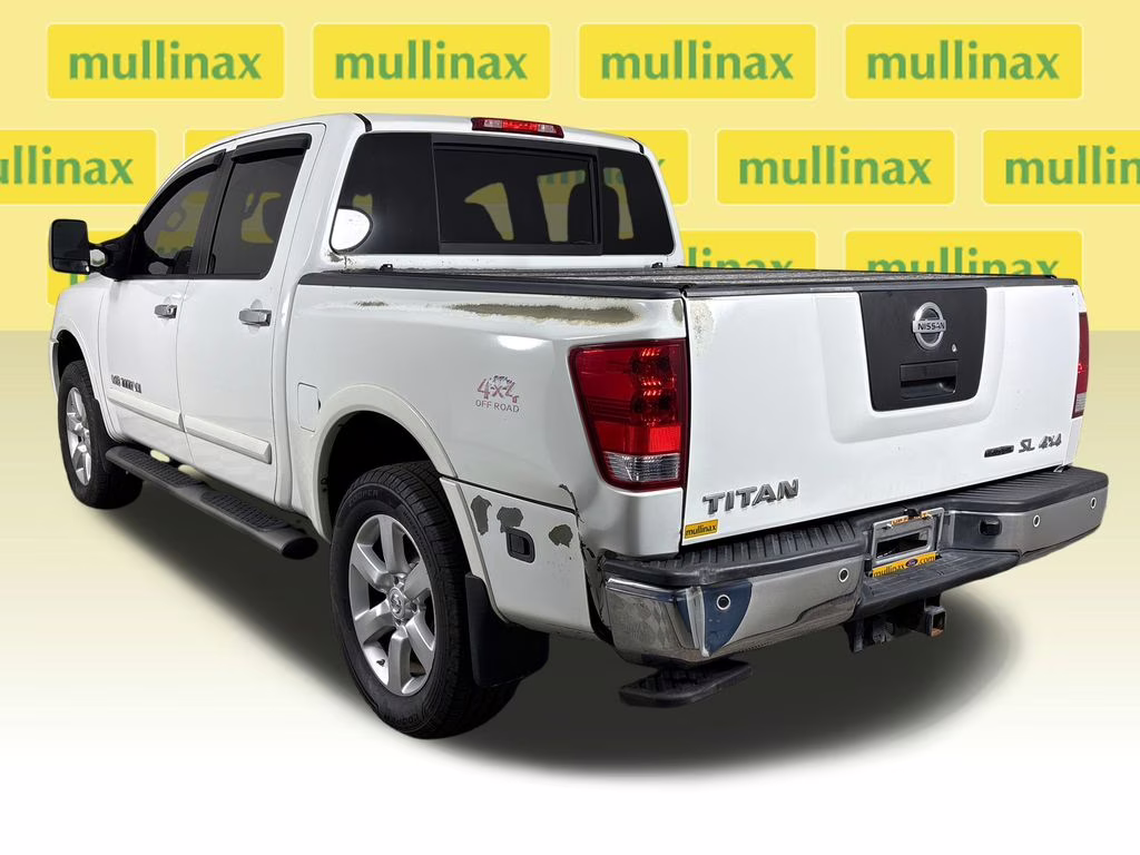 2012 Blizzard Pearl Nissan Titan SL 4X4 Truck