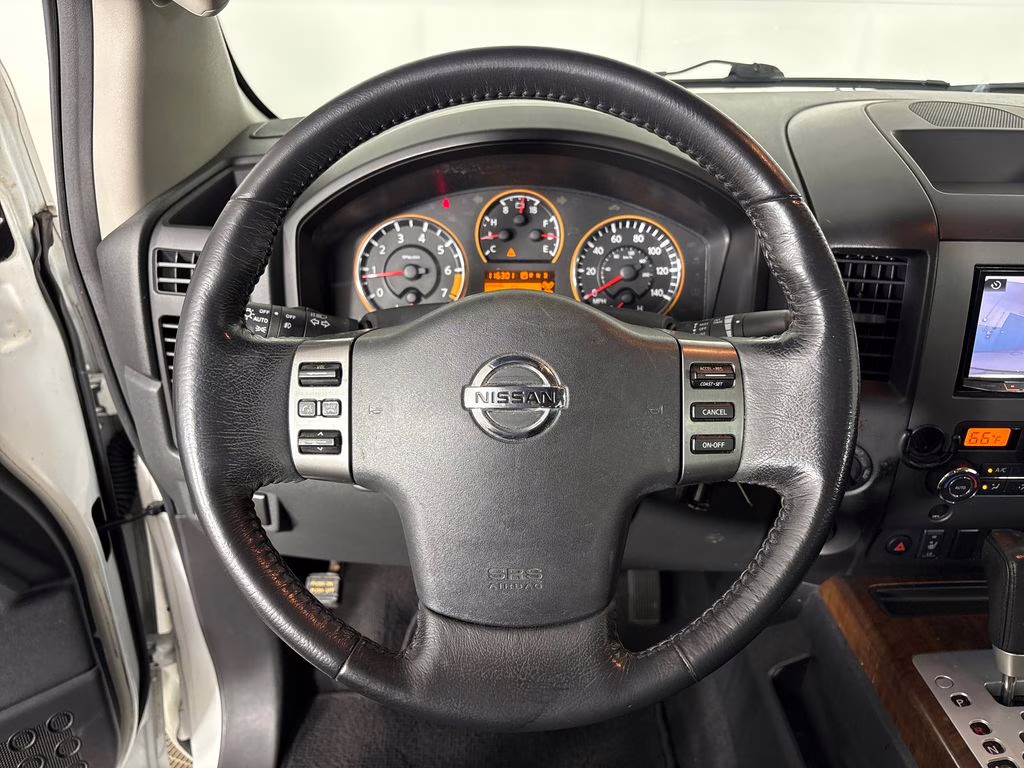 2012 Blizzard Pearl Nissan Titan SL 4X4 Truck