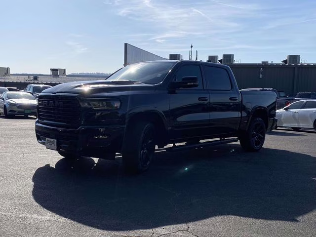 2026 Diamond Black Crystal Pearlcoat Ram 1500 Laramie 4X4 Truck