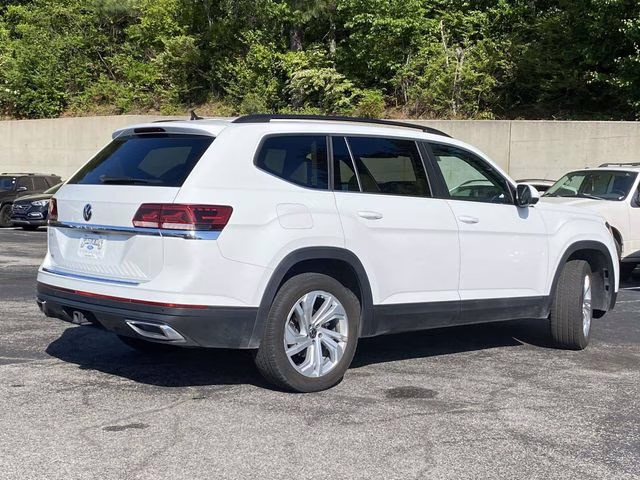 2021 Pure White Volkswagen Atlas 3.6L V6 SE w/Technology FWD SUV