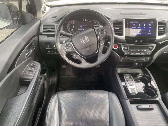 2017 White Diamond Pearl Honda Pilot Elite AWD SUV