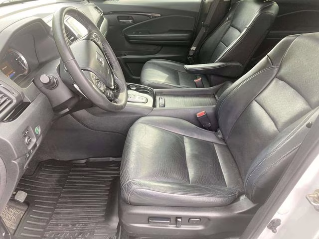 2017 White Diamond Pearl Honda Pilot Elite AWD SUV