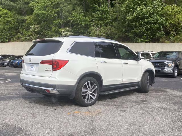 2017 White Diamond Pearl Honda Pilot Elite AWD SUV