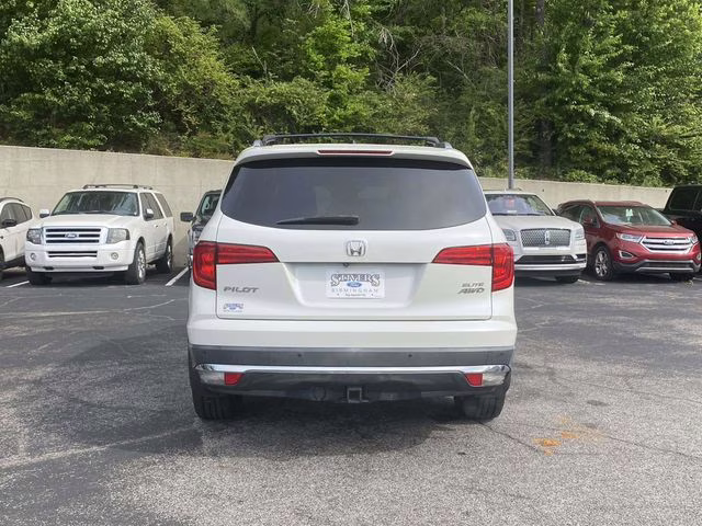 2017 White Diamond Pearl Honda Pilot Elite AWD SUV