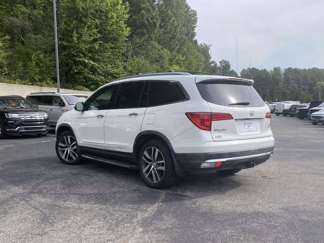 2017 White Diamond Pearl Honda Pilot Elite AWD SUV