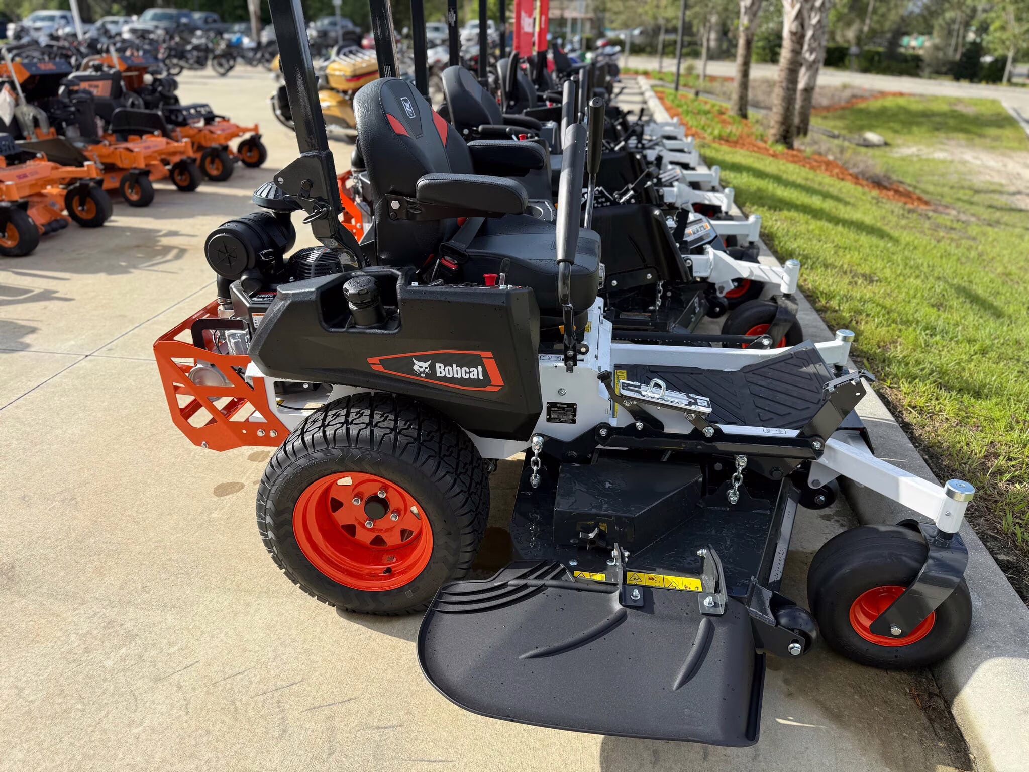 2026 Bobcat ZT3500 Series ZT3552 Lawn Mower