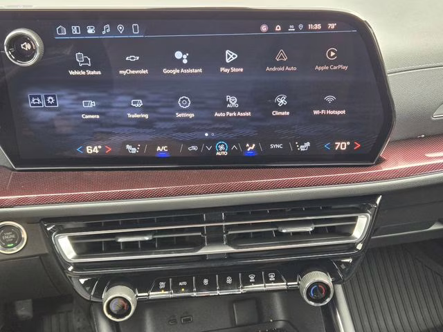 2026 Sterling Gray Metallic Chevrolet Traverse Z71 AWD SUV