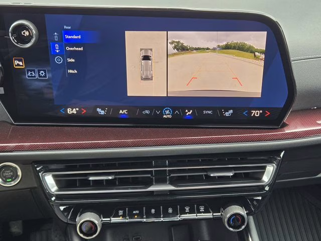 2026 Sterling Gray Metallic Chevrolet Traverse Z71 AWD SUV