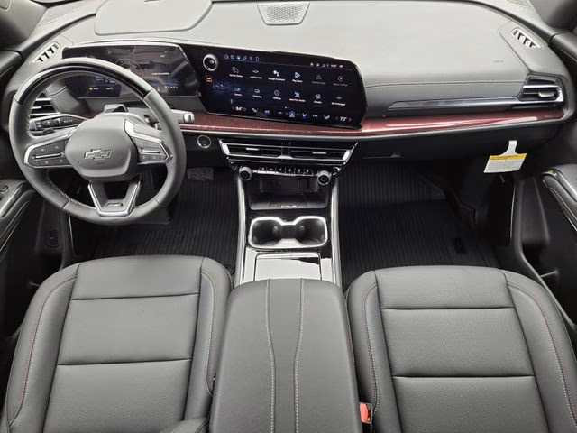 2026 Sterling Gray Metallic Chevrolet Traverse Z71 AWD SUV