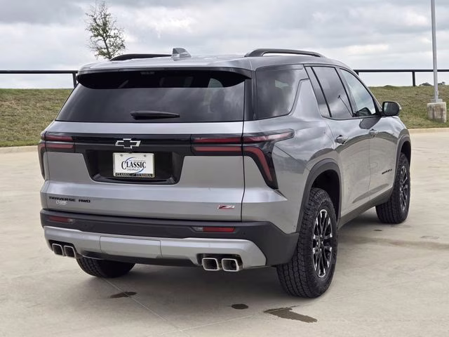 2026 Sterling Gray Metallic Chevrolet Traverse Z71 AWD SUV