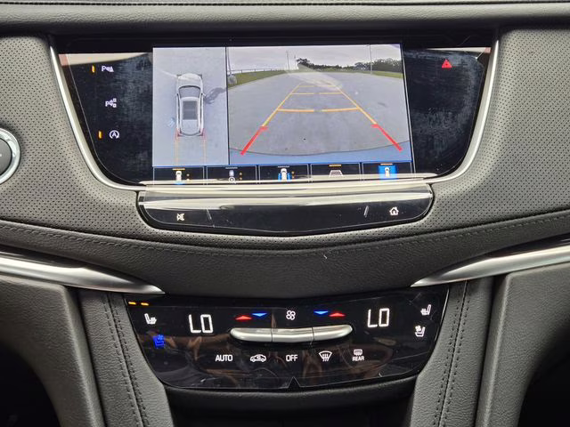 2026 Argent Silver Metallic Cadillac XT5 Premium Luxury FWD SUV