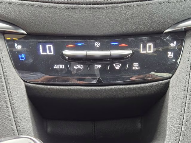 2026 Argent Silver Metallic Cadillac XT5 Premium Luxury FWD SUV