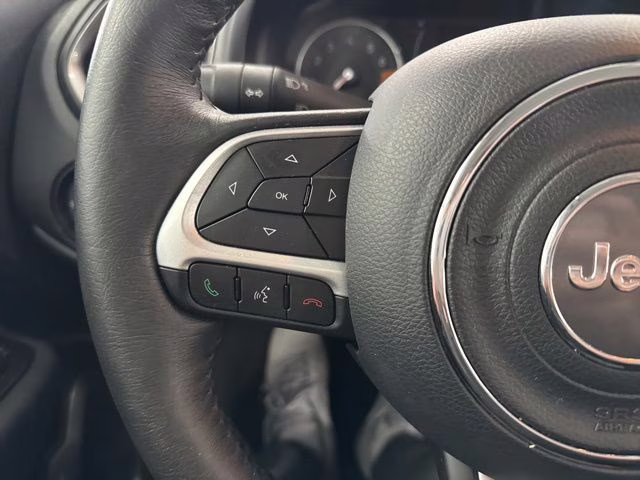 2023 Black Clearcoat Jeep Renegade Latitude 4X4 SUV