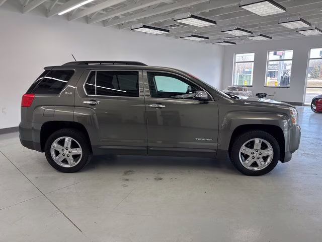2013 Gray Green Metallic GMC Terrain SLE-2 FWD SUV