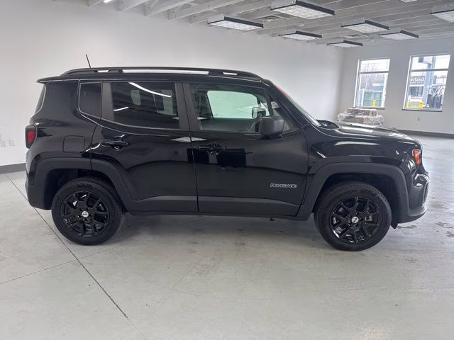 2023 Black Clearcoat Jeep Renegade Latitude 4X4 SUV