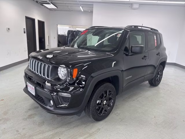2023 Black Clearcoat Jeep Renegade Latitude 4X4 SUV