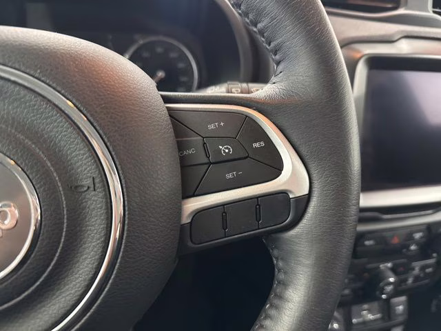2023 Black Clearcoat Jeep Renegade Latitude 4X4 SUV