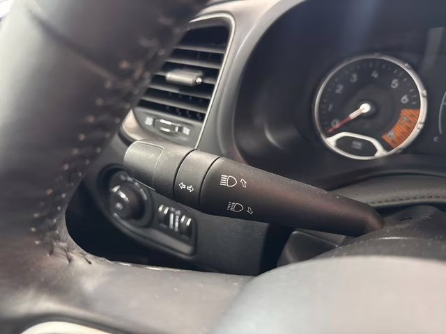 2023 Black Clearcoat Jeep Renegade Latitude 4X4 SUV