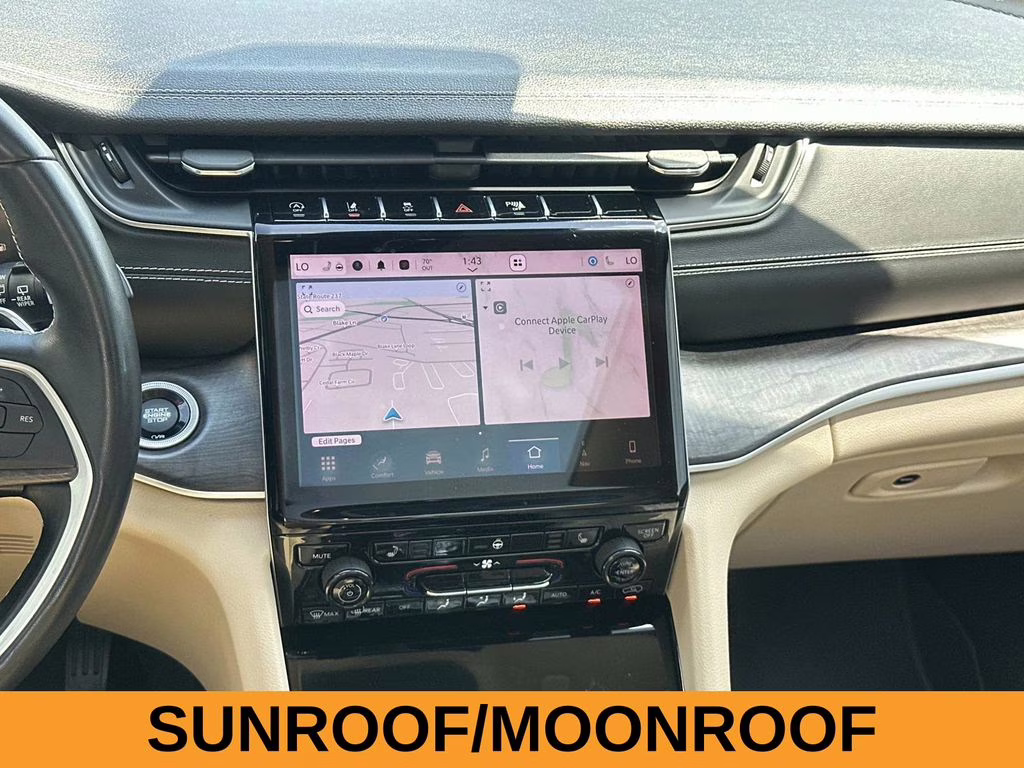 2022 Bright White Clearcoat Jeep Grand Cherokee L Limited 4X4 SUV