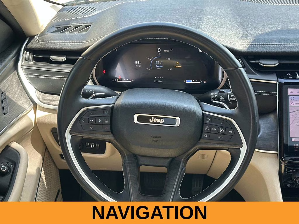 2022 Bright White Clearcoat Jeep Grand Cherokee L Limited 4X4 SUV