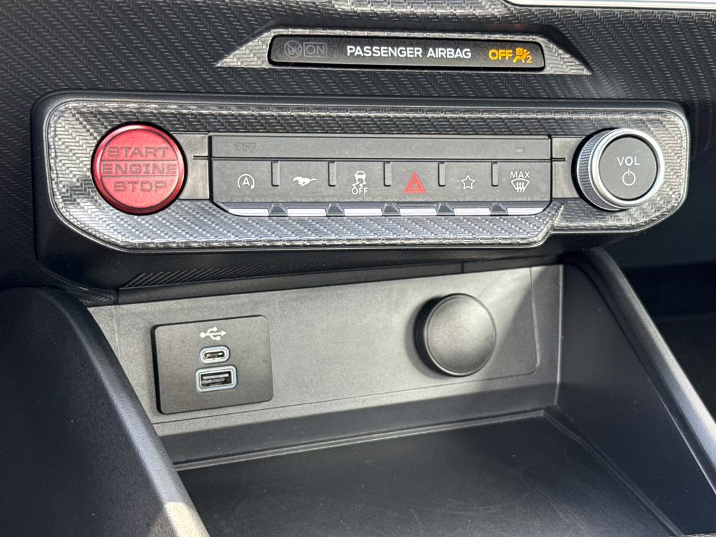 2025 Oxford White Ford Mustang GT Premium RWD Coupe