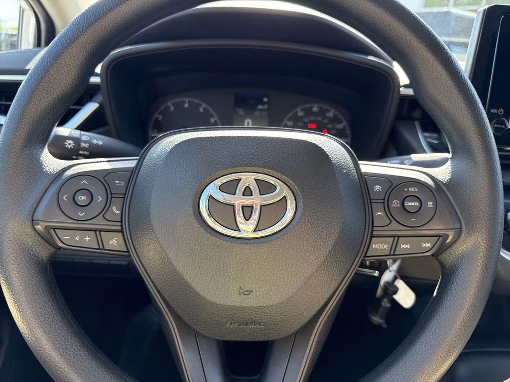 2024 Wind Chill Pearl Toyota Corolla LE FWD Sedan
