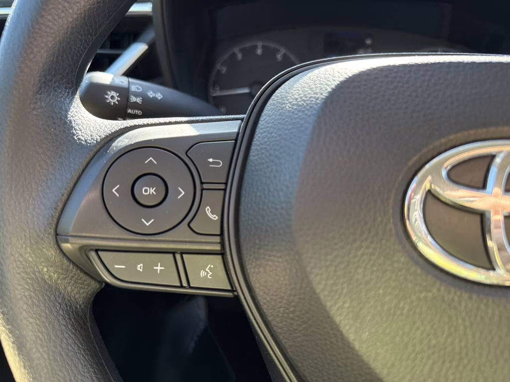 2024 Wind Chill Pearl Toyota Corolla LE FWD Sedan