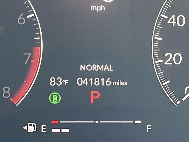 2024 Sonic Gray Pearl Honda Civic Sport FWD Hatchback