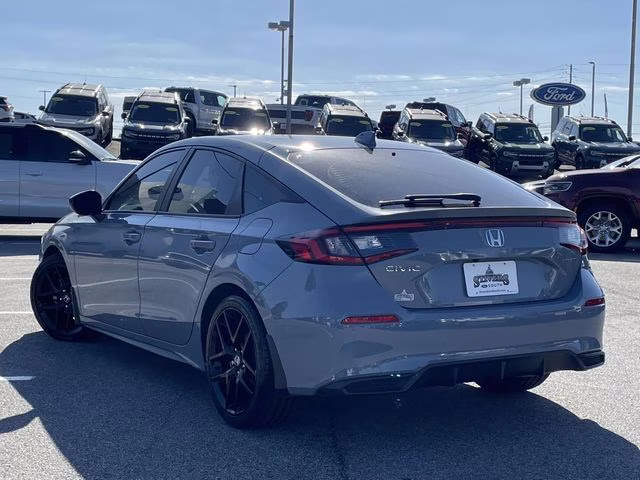 2024 Sonic Gray Pearl Honda Civic Sport FWD Hatchback