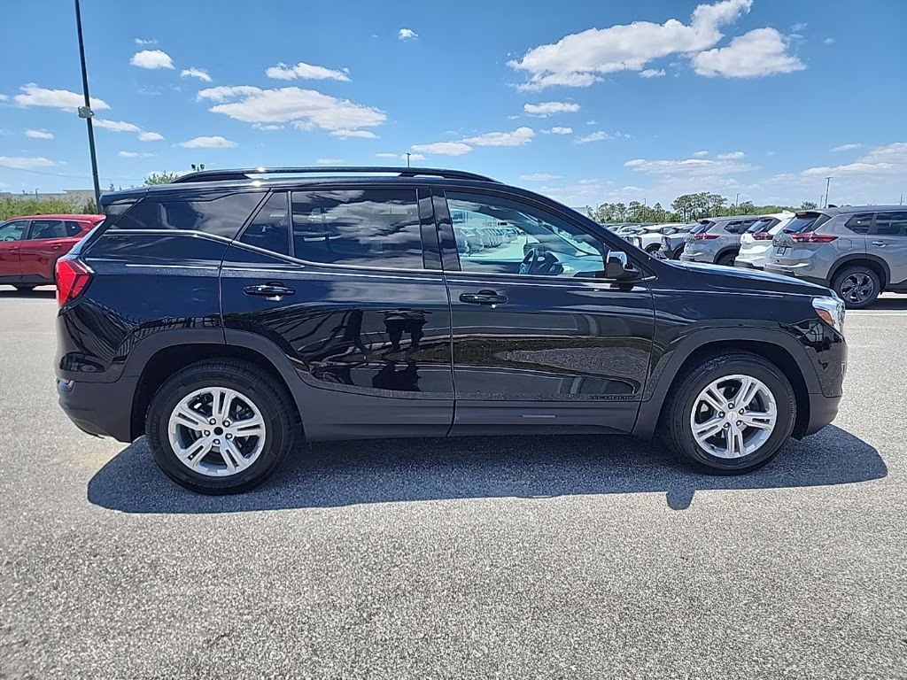 2019 Ebony Twilight Metallic GMC Terrain SLE FWD SUV