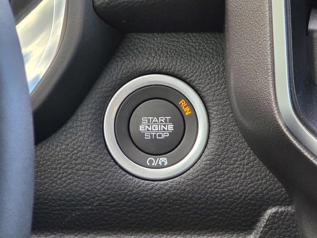 2026 Canyon Lake Ram 1500 Big Horn/Lone Star 4X4 Truck