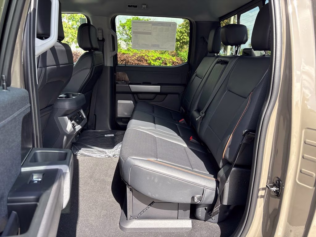 2026 Gray Ford Super Duty F-250 SRW Lariat 4X4 Truck