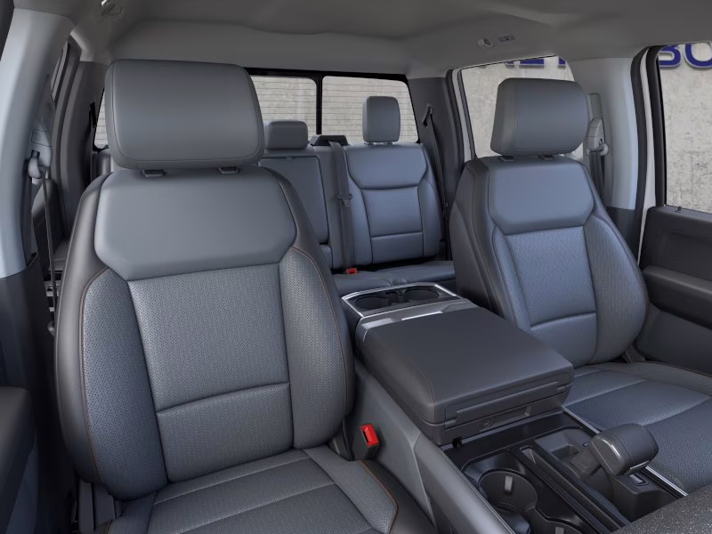 2026 Star White Metallic Tri-Coat Ford F-150 Lariat 4X4 Truck